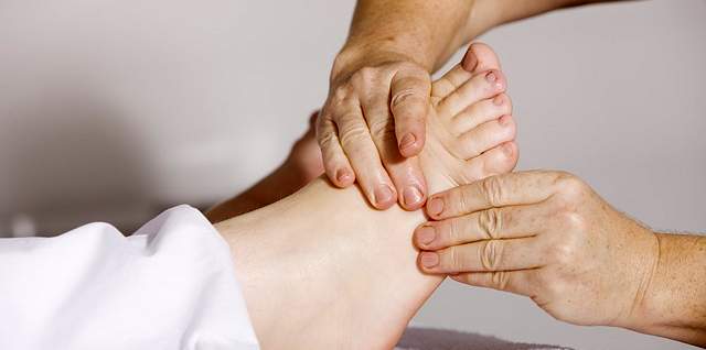 Massaggio piedi